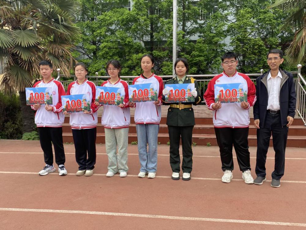 5f953ab4e55a4c868b2e42a0fe3fcde7.jpg 5f953ab4e55a4c868b2e42a0fe3fcde7.jpg