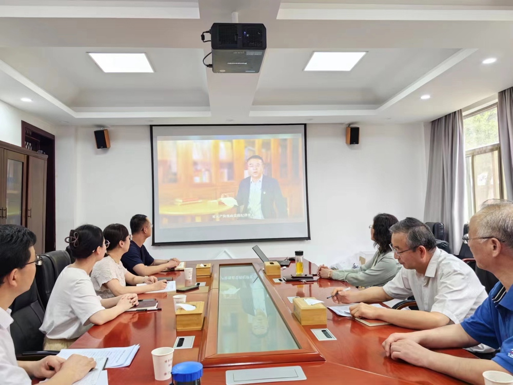 856386aaebde4b8791a91c26ec4db514.jpg 856386aaebde4b8791a91c26ec4db514.jpg