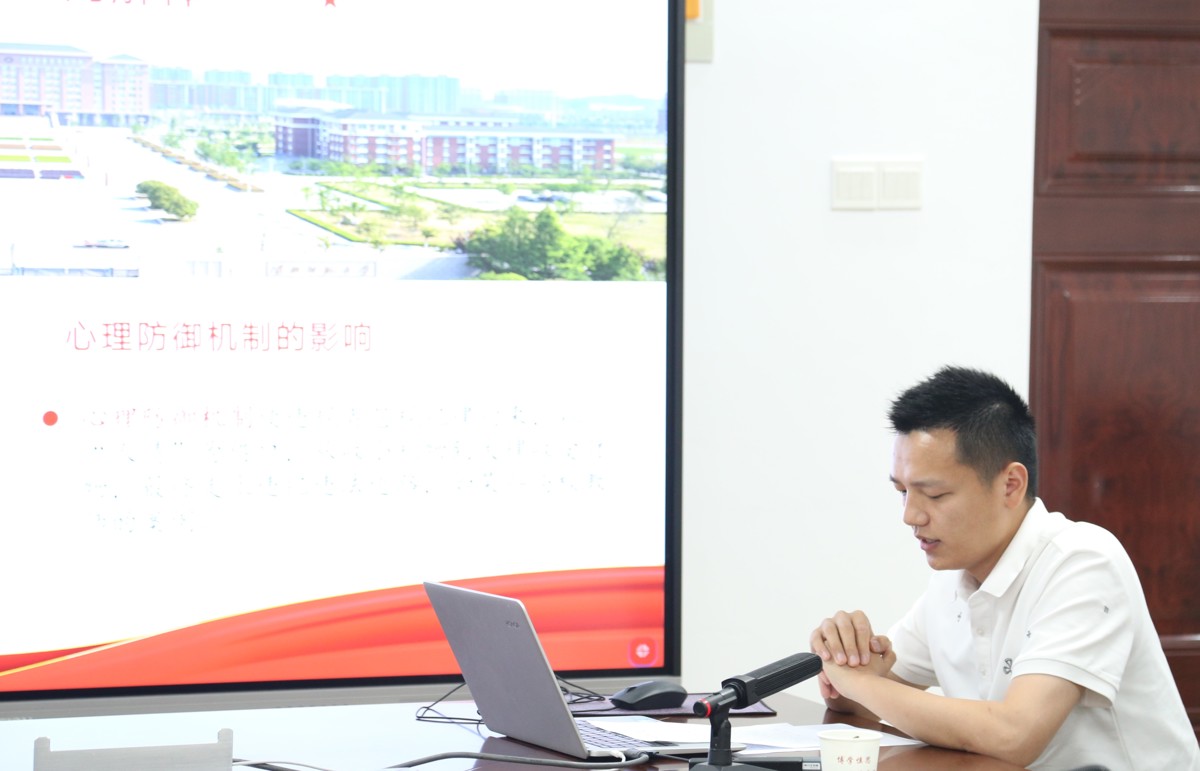 8598393fd4e14613821bdfde58887035.jpg 8598393fd4e14613821bdfde58887035.jpg