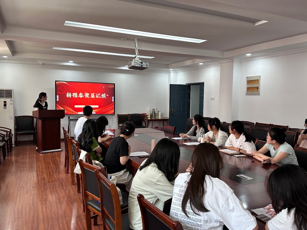 69190c6e445d4293890d9732bbcd59f6.jpg 69190c6e445d4293890d9732bbcd59f6.jpg