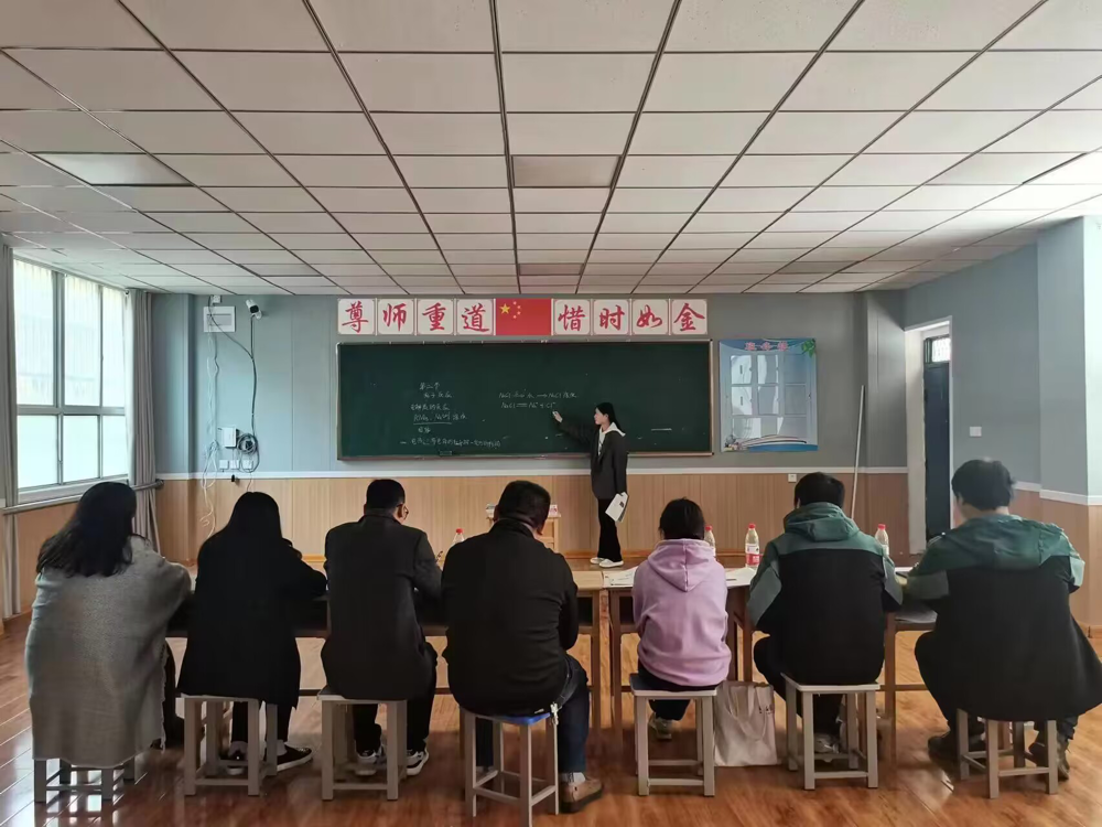 4077dd940166447c96c8c41b02d73133.png 4077dd940166447c96c8c41b02d73133.png