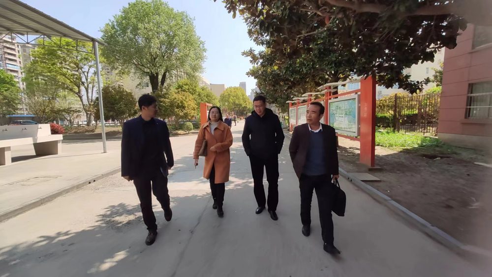 4e6574b760a9495d98f7b49e1907e82f.png 4e6574b760a9495d98f7b49e1907e82f.png