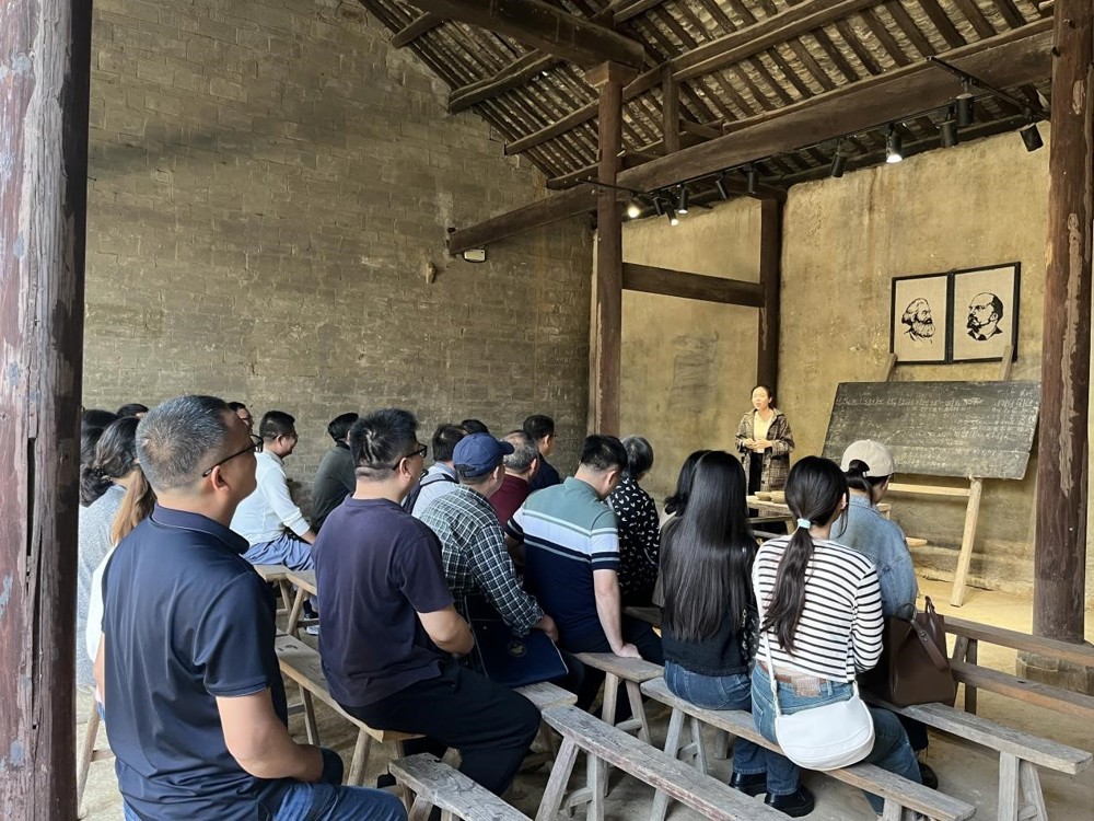 a8925a09a0784e7db2c8dd61cf141f90.jpg a8925a09a0784e7db2c8dd61cf141f90.jpg