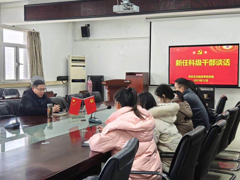 c3da82ef4dce4e7d88de0e1f4429e865.jpg c3da82ef4dce4e7d88de0e1f4429e865.jpg