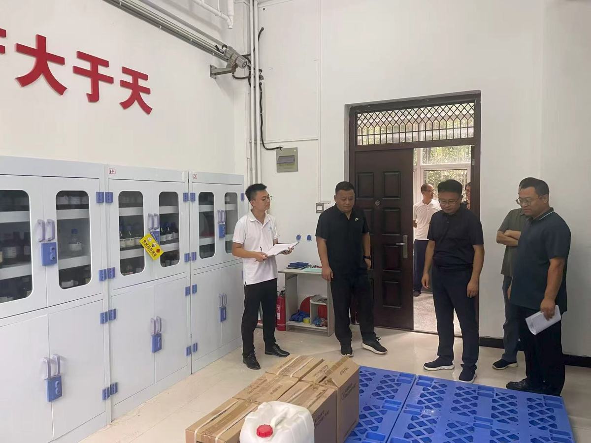 9c1fb1470faa4db3b48bb76ad4ae7317.jpg 9c1fb1470faa4db3b48bb76ad4ae7317.jpg