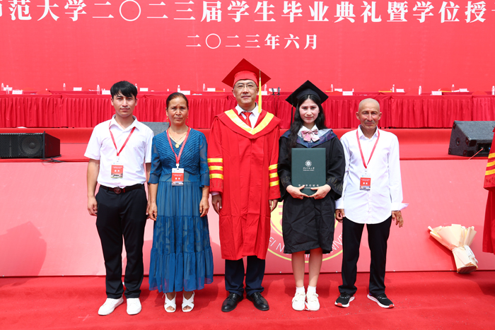 b8b2d308b8ae44a2aa4db4703ec29473.jpg b8b2d308b8ae44a2aa4db4703ec29473.jpg