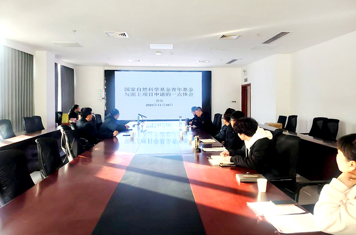 3743f06d17bd4d66b2c312e2fbe40179.jpg 3743f06d17bd4d66b2c312e2fbe40179.jpg